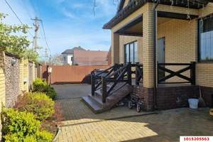 Дом 284м², 2-этажный, участок 8 сот.  