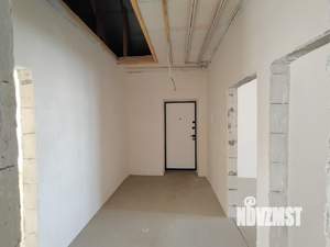 Дом 100м&sup2;, 2-этажный, участок 3 сот.  