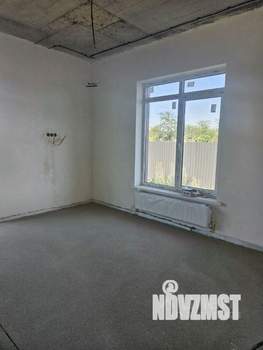Дом 140м², 2-этажный, участок 4 сот.  