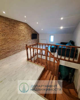 Дом 125м&sup2;, 3-этажный, участок 2 сот.  