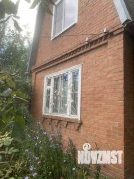 Дом 25м&sup2;, 2-этажный, участок 4 сот.  