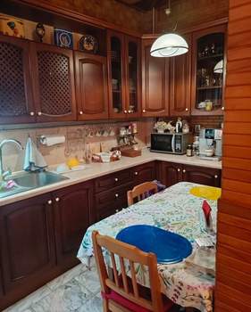 Дом 160м², 2-этажный, участок 4 сот.  