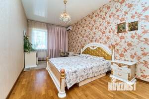 Дом 133м&sup2;, 2-этажный, участок 4 сот.  