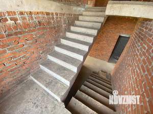 Дом 137м&sup2;, 2-этажный, участок 4 сот.  