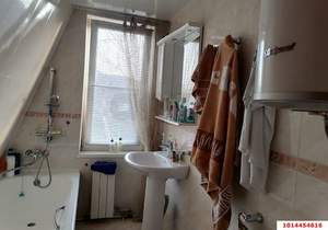 Дом 204м², 2-этажный, участок 4 сот.  