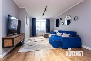 Дом 150м&sup2;, 2-этажный, участок 6 сот.  