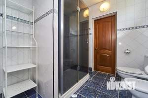 Дом 270м&sup2;, 2-этажный, участок 8 сот.  