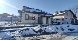 Дом 185м&sup2;, 2-этажный, участок 5 сот.  