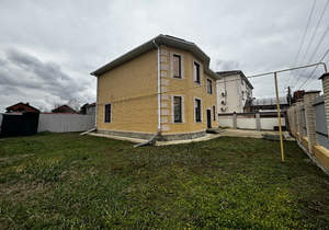 Дом 195м&sup2;, 2-этажный, участок 5 сот.  