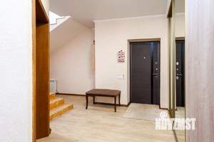 Дом 135м&sup2;, 2-этажный, участок 3 сот.  