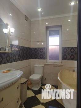 Дом 150м², 2-этажный, участок 6 сот.  