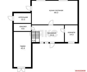 Дом 290м&sup2;, 2-этажный, участок 9 сот.  