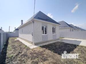 Дом 100м&sup2;, 2-этажный, участок 3 сот.  