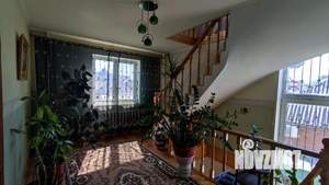 Дом 181м&sup2;, 3-этажный, участок 2 сот.  