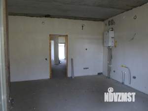 Дом 140м&sup2;, 2-этажный, участок 4 сот.  