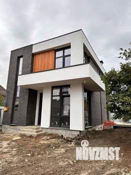 Дом 180м², 2-этажный, участок 5 сот.  