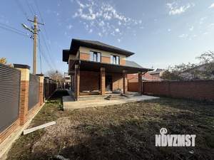 Дом 160м&sup2;, 2-этажный, участок 6 сот.  