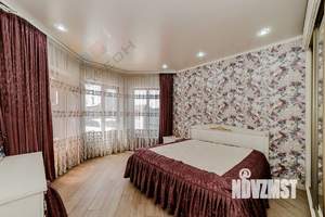 Дом 161м², 2-этажный, участок 4 сот.  