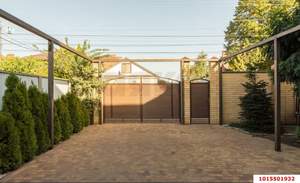 Дом 152м&sup2;, 2-этажный, участок 4 сот.  