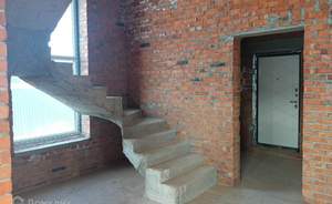 Дом 170м&sup2;, 2-этажный, участок 5 сот.  