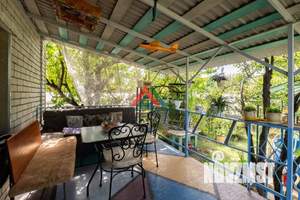 Дом 135м&sup2;, 2-этажный, участок 14 сот.  