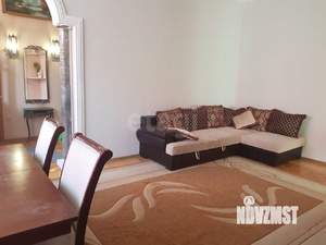 Дом 128м&sup2;, 2-этажный, участок 3 сот.  