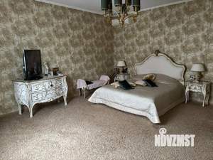 Дом 750м&sup2;, 2-этажный, участок 9 сот.  