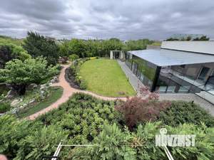 Дом 1230м², 1-этажный, участок 85 сот.  