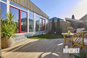 Дом 235м², 2-этажный, участок 3 сот.  