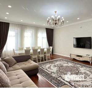 Дом 158м&sup2;, 2-этажный, участок 4 сот.  