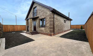 Дом 140м&sup2;, 2-этажный, участок 4 сот.  