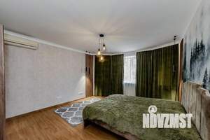 Дом 264м², 3-этажный, участок 6 сот.  