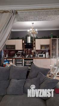 Дом 320м², 2-этажный, участок 10 сот.  