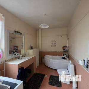 Дом 179м², 2-этажный, участок 4 сот.  