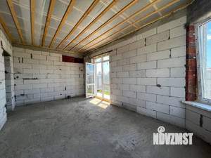 Дом 100м², 2-этажный, участок 3 сот.  