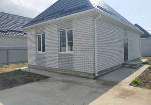 Дом 100м&sup2;, 2-этажный, участок 3 сот.  