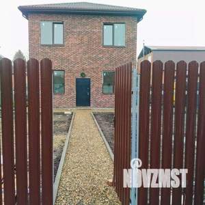 Дом 151м&sup2;, 2-этажный, участок 6 сот.  