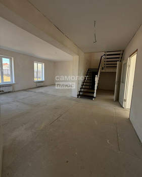 Дом 171м², 2-этажный, участок 15 сот.  