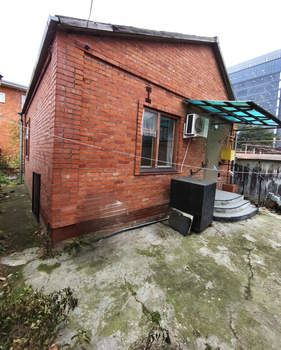 Дом 30м&sup2;, 1-этажный, участок 1 сот.  