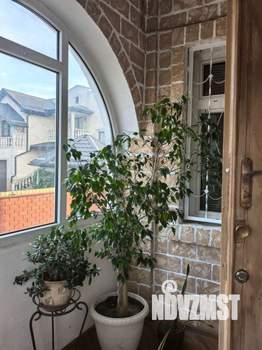 Дом 291м&sup2;, 2-этажный, участок 12 сот.  