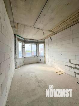 Дом 145м&sup2;, 2-этажный, участок 4 сот.  