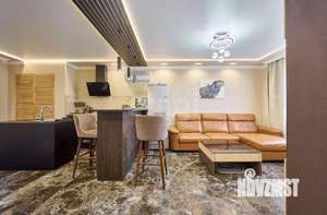 Дом 86м&sup2;, 2-этажный, участок 1 сот.  