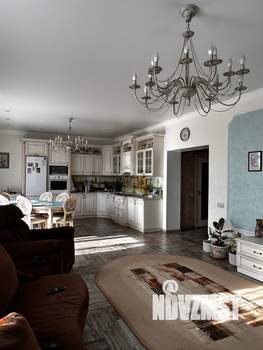 Коттедж 183м&sup2;, 2-этажный, участок 7 сот.  