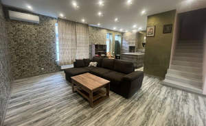 Дом 280м², 3-этажный, участок 3 сот.  