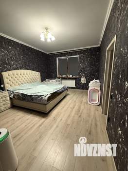 Дом 186м², 2-этажный, участок 7 сот.  