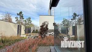 Дом 310м&sup2;, 2-этажный, участок 7 сот.  