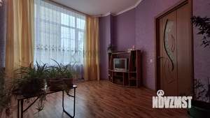 Таунхаус 166м², 3-этажный, участок 1 сот.  