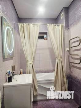 Дом 103м&sup2;, 2-этажный, участок 3 сот.  