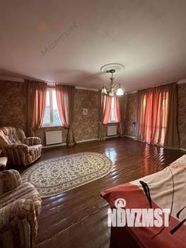 Дом 280м², 2-этажный, участок 6 сот.  