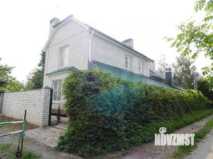 Дом 225м², 2-этажный, участок 8 сот.  